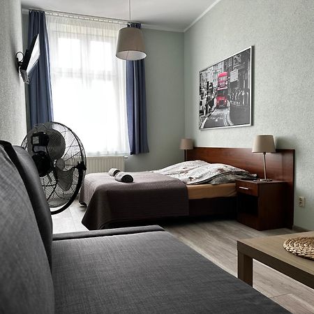 Apartament Serwis คราคูฟ ภายนอก รูปภาพ