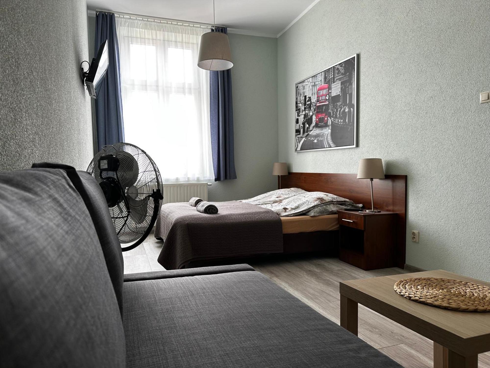 Apartament Serwis คราคูฟ ภายนอก รูปภาพ