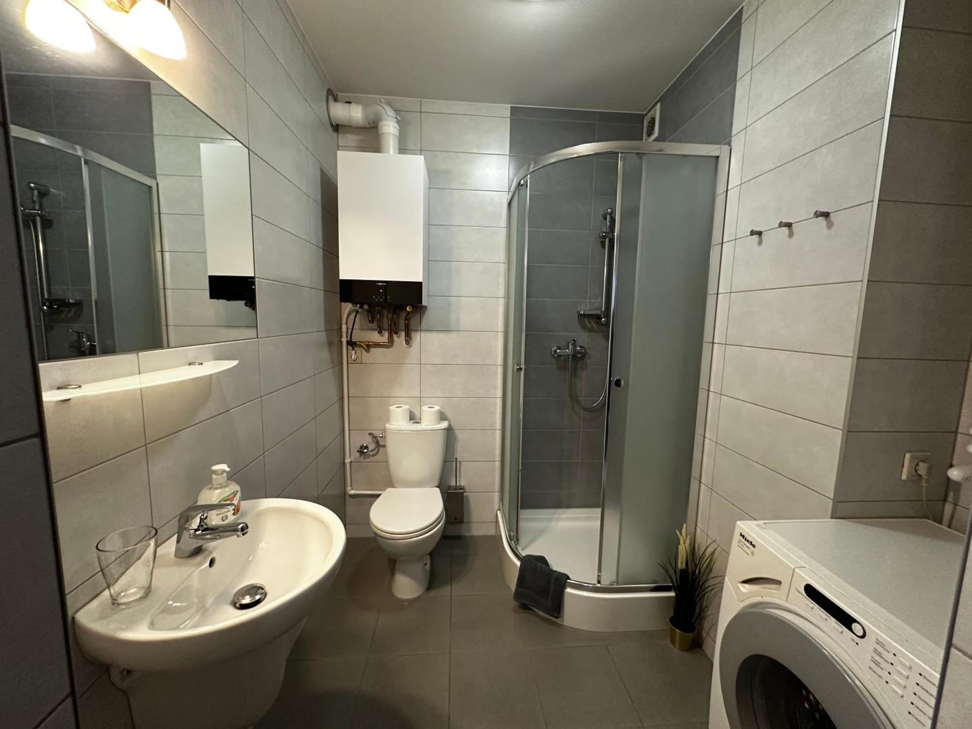 Apartament Serwis คราคูฟ ภายนอก รูปภาพ